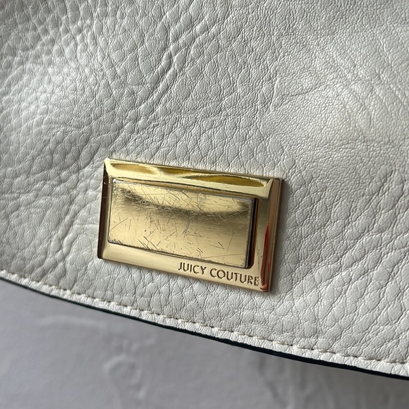 Juicy couture white cross body purse - Picture 4 of 11